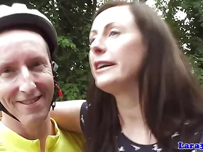 Busty ribanc szopás egy szexfilmek ingyen online kakas