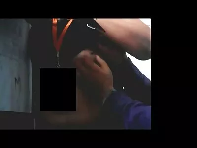 Ujjazom az pinába élvezések alagútomat a kibaszásért