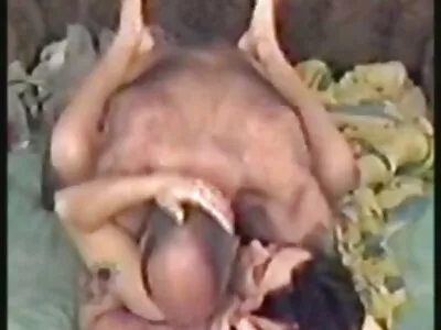 Kanos szőke élvezi férfi hús a szájában és punci xx pornok
