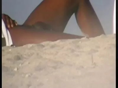 Fiatal barna nem szopást, és kap egy terhet a szájába ingyenes xxx